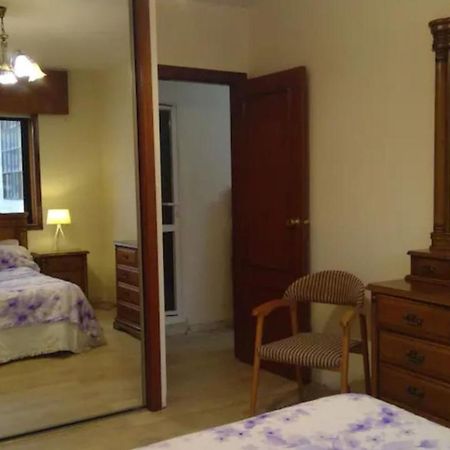 Acogedora Habitacion Doble Junto A Paseos & Parques 산티아고데콤포스텔라 외부 사진